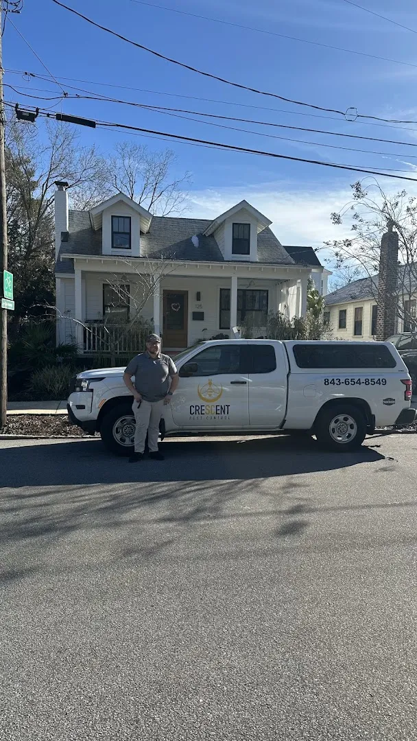 Crescent Pest Control